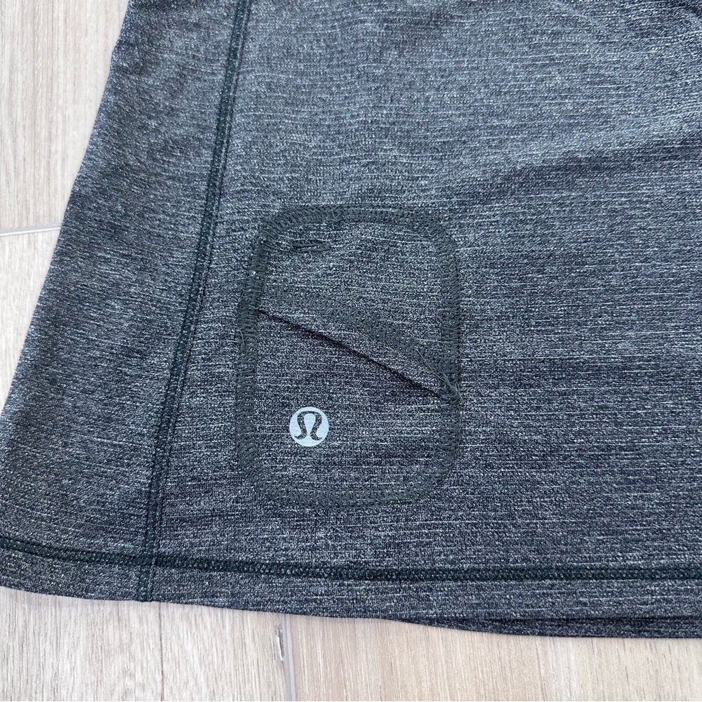 Lululemon run silver bullet tech ruffle racerback tank grey black size 6 - Picture 6 of 7